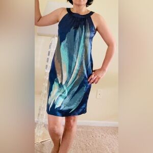 Taylor silk dress size 4, with a tie in the back of neck, mini dress